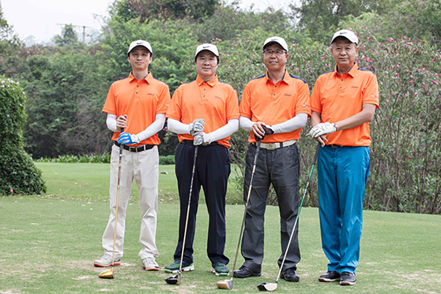 2018年“时代杯”装饰企业家高尔夫邀请赛完美收杆