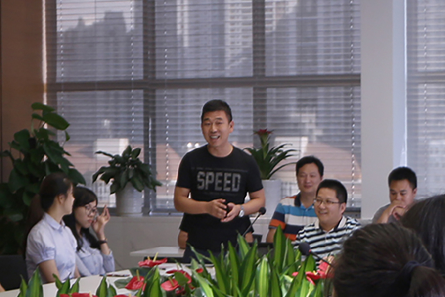 时代装饰工会主席换届选举会议圆满结束